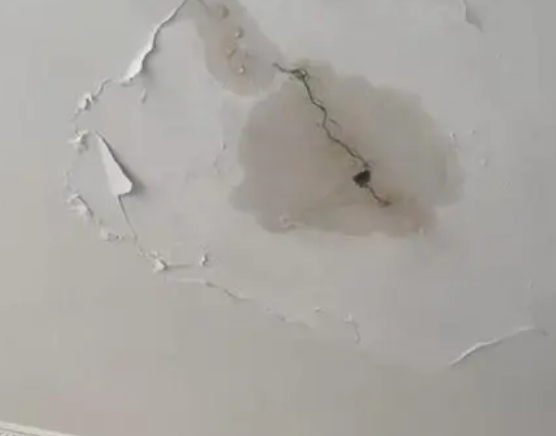 乐亭阳台漏水维修公司分享下屋面防水工程质量问题原因分析